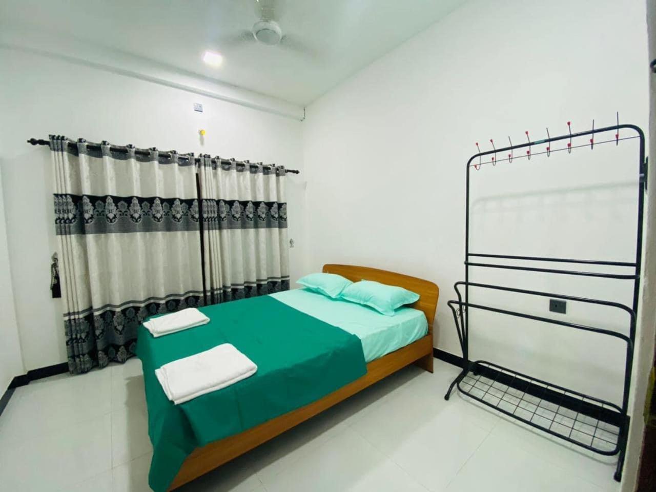 Lalitha Holiday Inn Jaffna Exterior foto